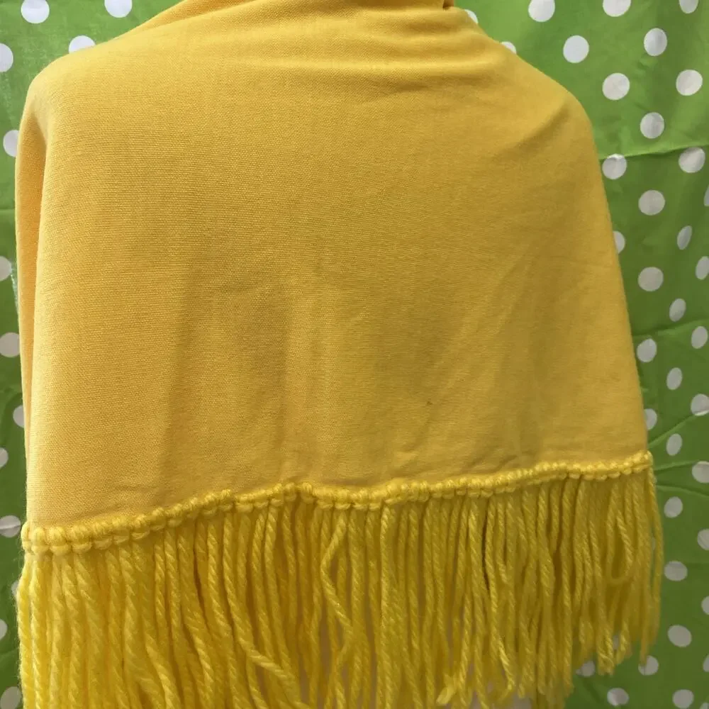 Sally Gee 100% Acrylic Fibre Japan Bright Yellow Scarf vintage K18